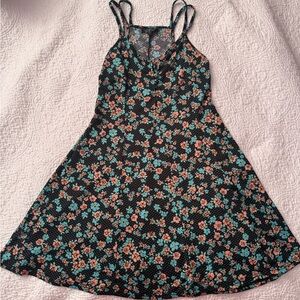 Topshop -Spot Floral Skater Dress - size 4